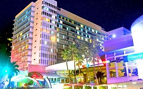 Deauville Hotel Miami Beach Fl